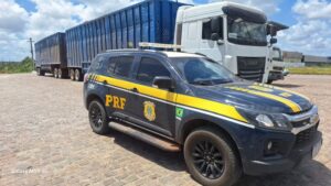 PRF e DNIT fiscalizam 373 veículos na Operação Carga Legal no RN