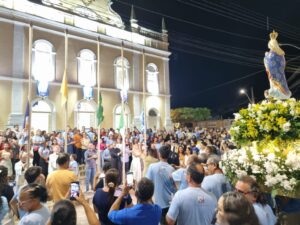 Imagem da Padroeira chega à Igreja Matriz e abre oficialmente a Festa de Nossa Senhora da Conceição em Macaíba
