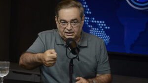 Álvaro Dias confirma ida ao PL e prevê disputa para o governo polarizada contra o PT no RN