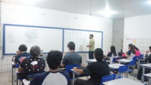 Fátima sanciona reajuste de 5,4% para professores e especialistas