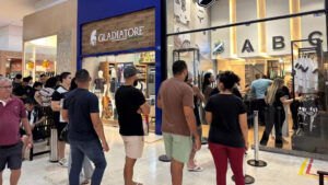 Com presença da torcida, ABC inaugura nova loja oficial em Natal