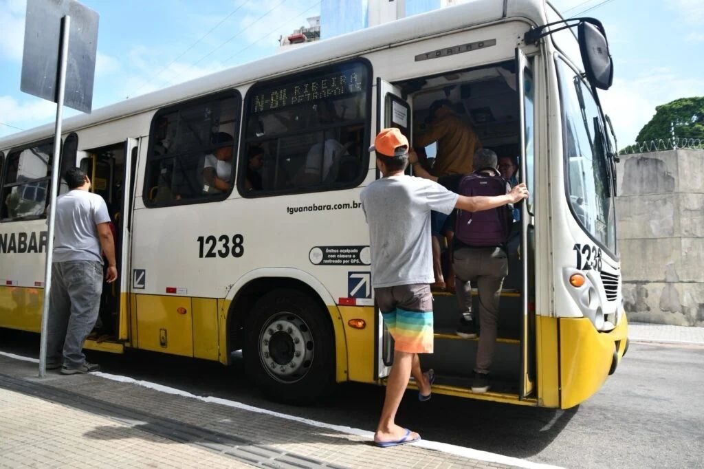 Onibus-STTU